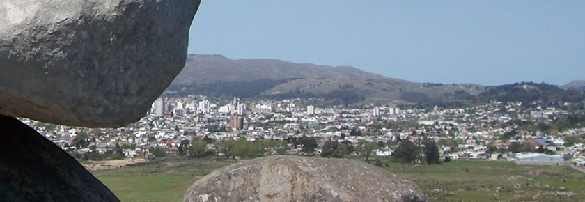 Tandil | Replica de la piedra movediza en Tandil